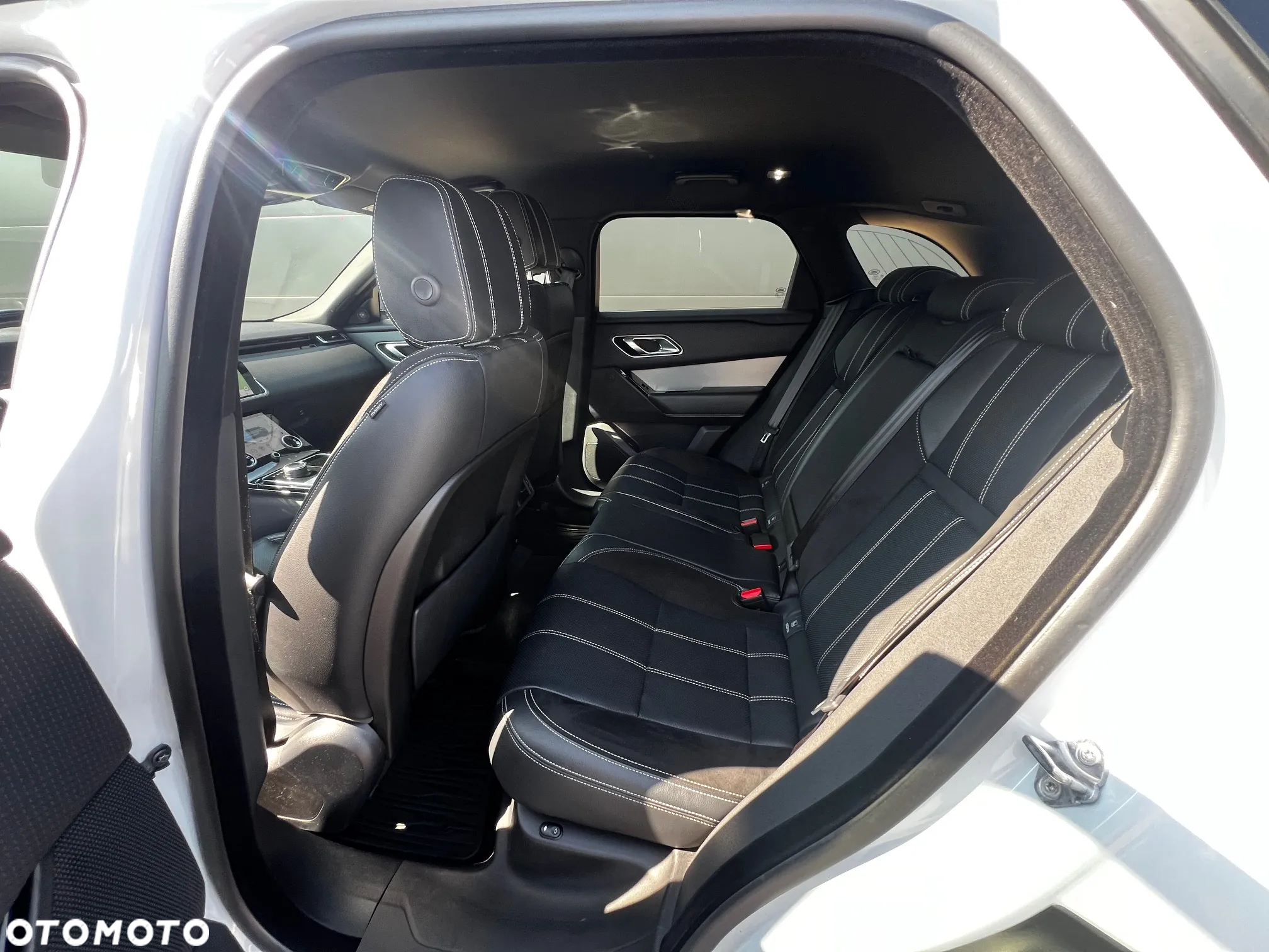 Land Rover Range Rover Velar 2.0 Si4 GPF R-Dynamic S - 11