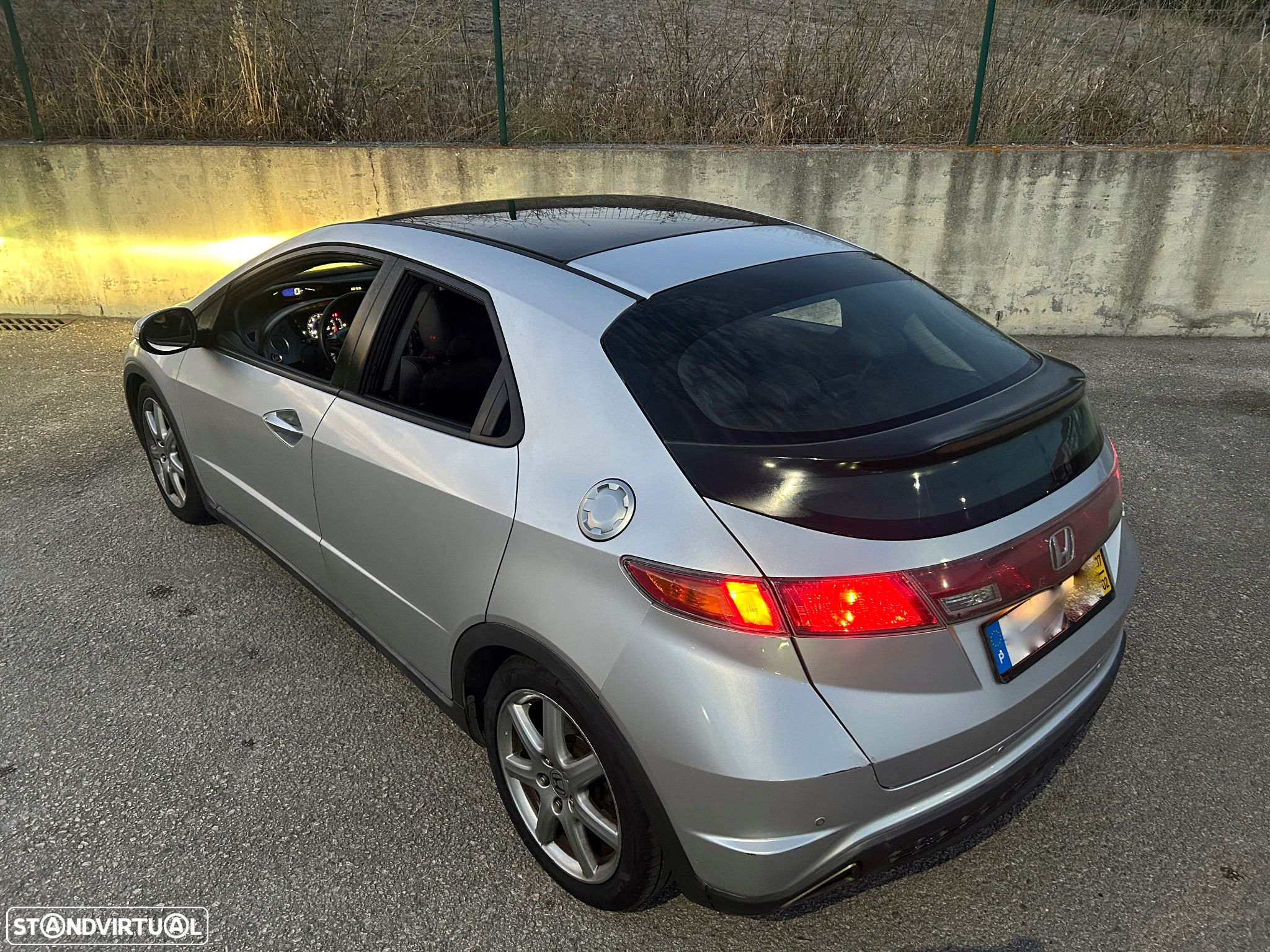 Honda Civic 1.8 Executive NAVI - 13