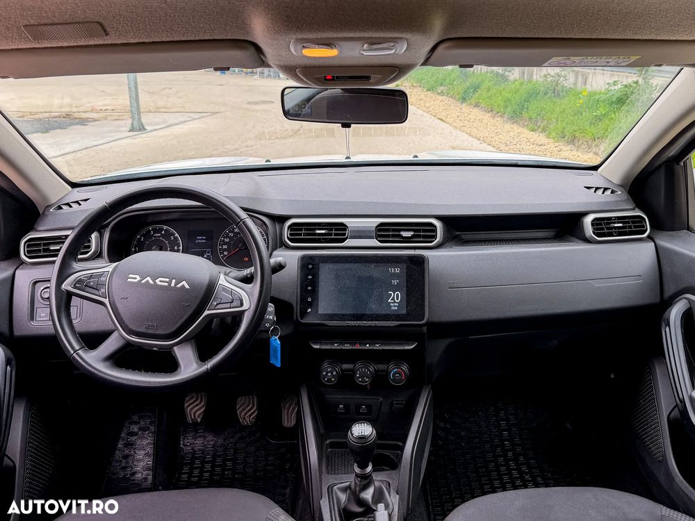 Dacia Duster ECO-G 100 Essential - 11