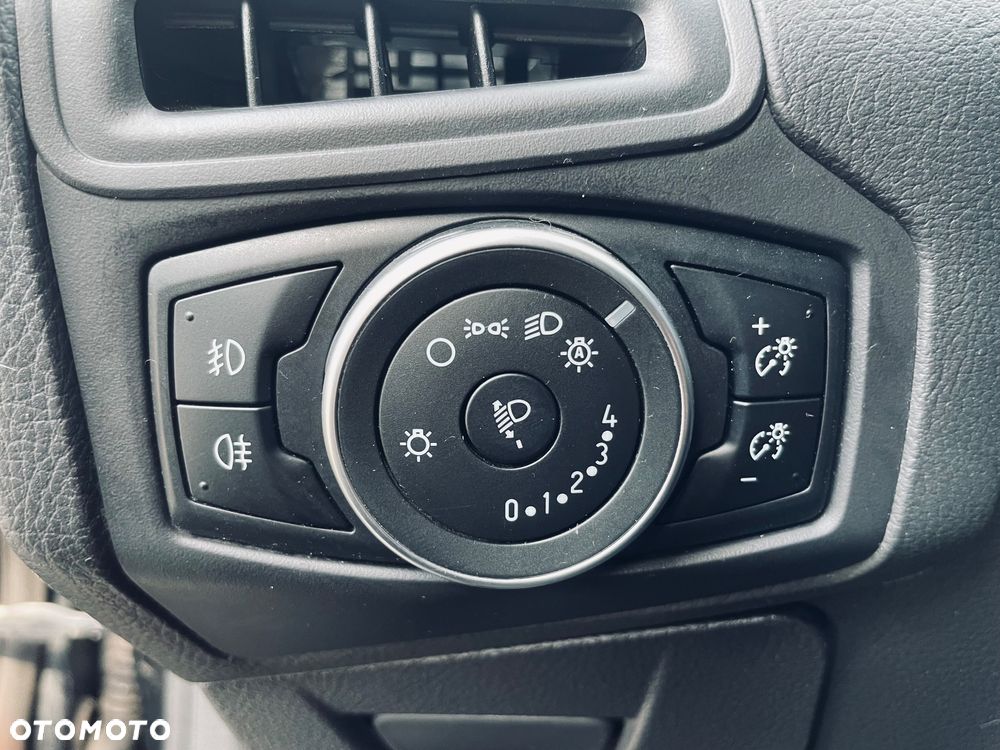 Ford Focus - 18