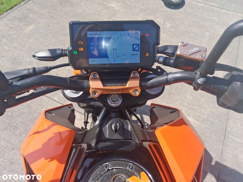 KTM Duke 125 - 7
