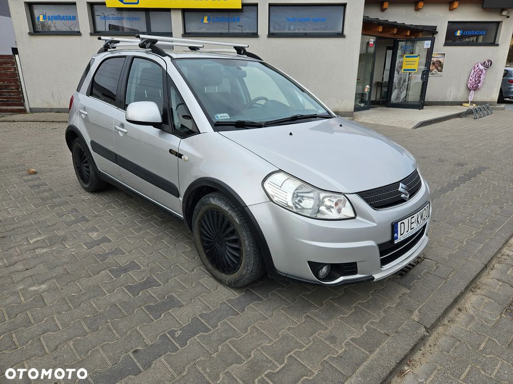 Suzuki SX4 - 4