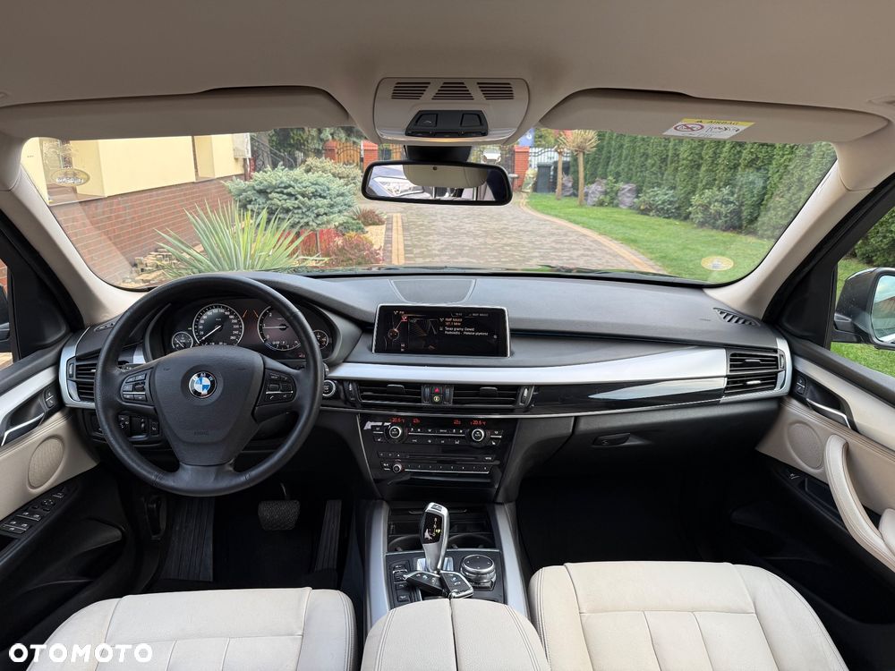 BMW X5 xDrive25d - 24