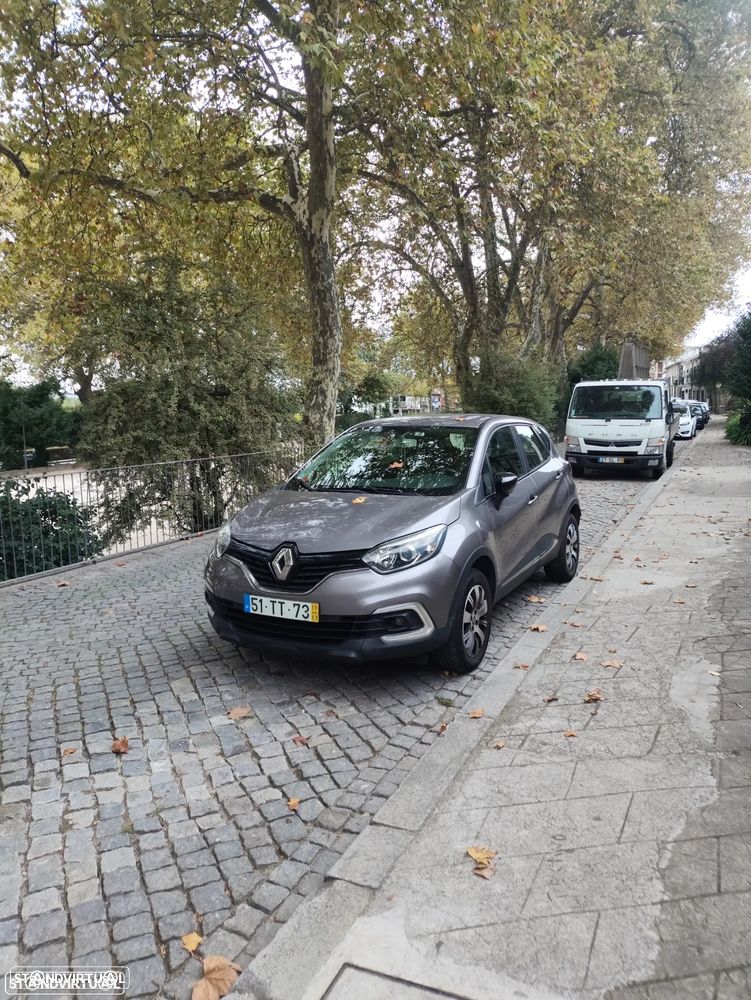 Renault Captur - 14