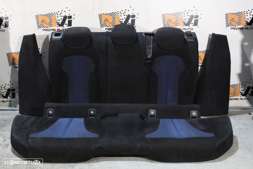 Bancos BMW Serie 1 F40 M135i em Tecido e Alcântara - 8