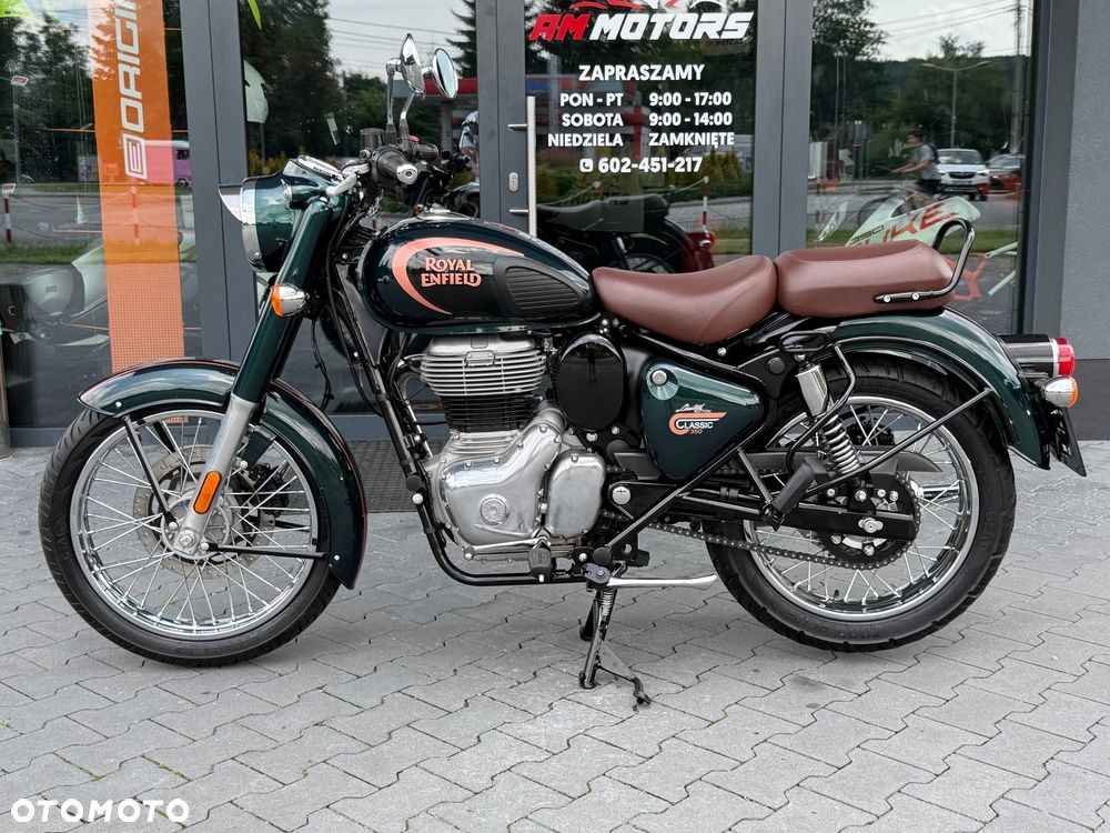 Royal Enfield Classic - 28