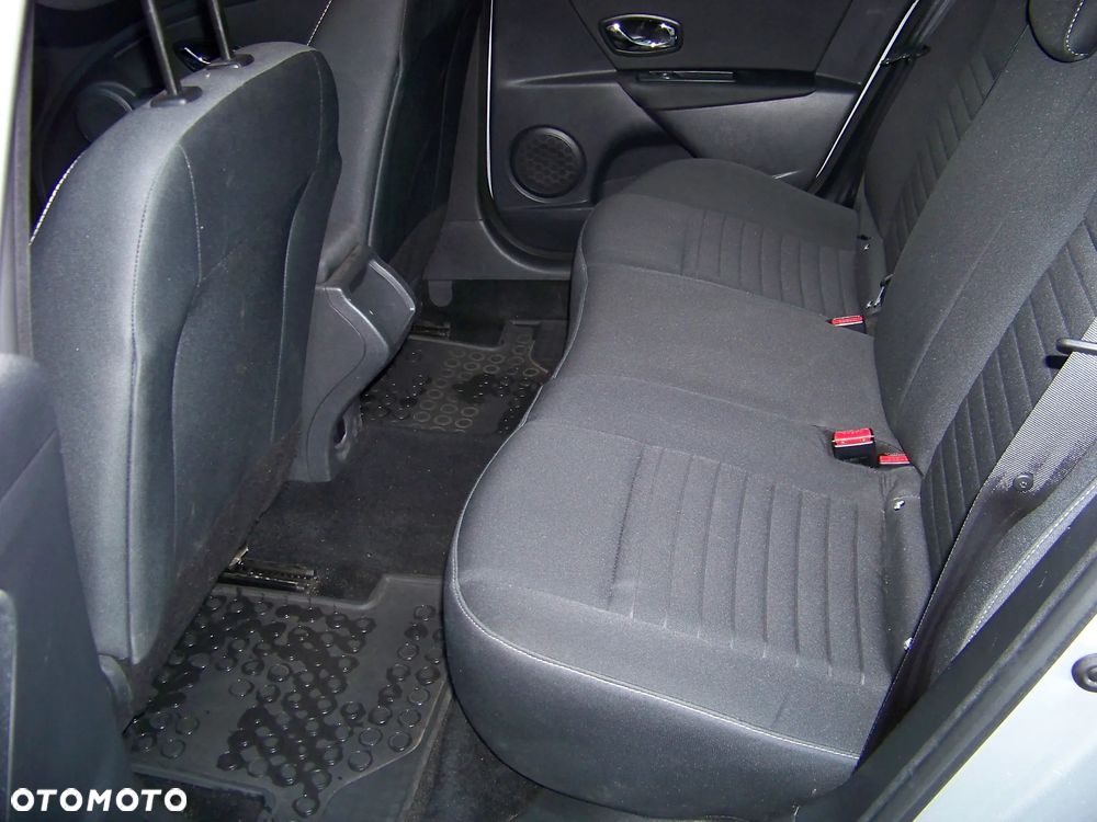 Renault Megane 1.5 dCi Limited - 8