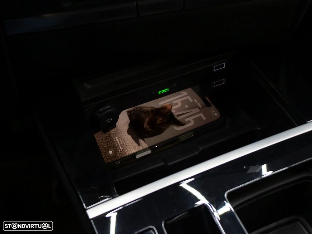 Opel Astra 1.2 T GS Aut. - 37