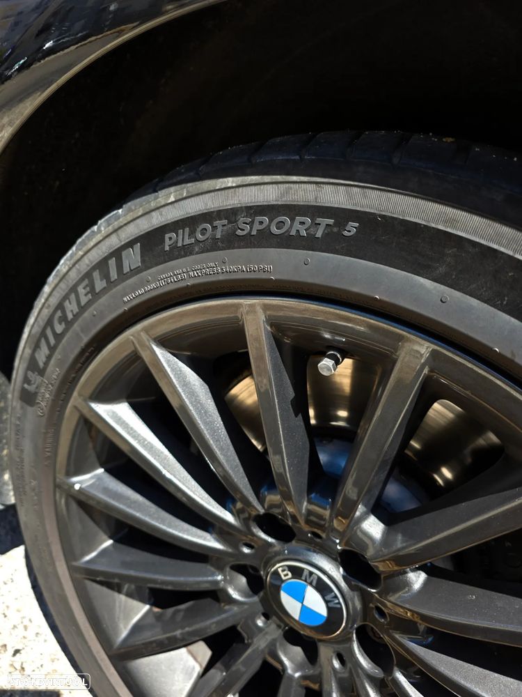 BMW 535 d Exclusive Auto - 4