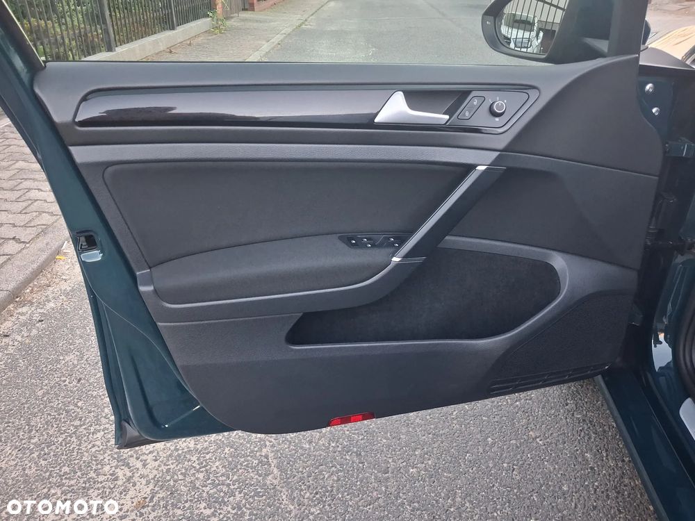 Volkswagen Golf 1.4 TSI BMT Comfortline - 15