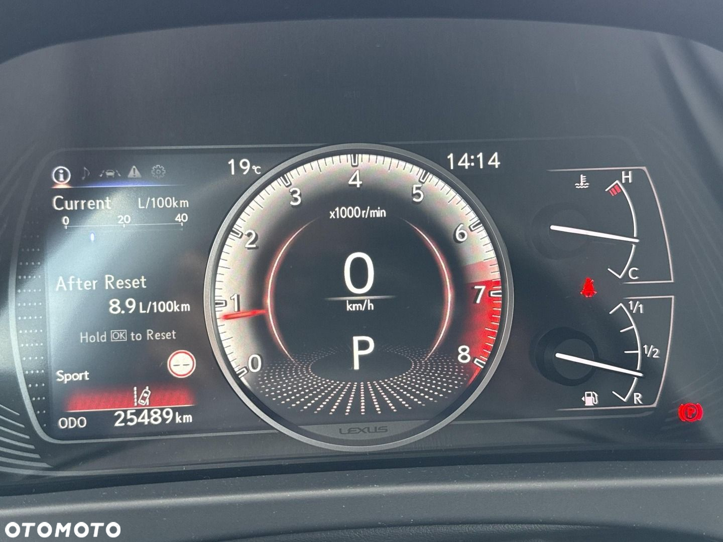 Lexus UX 200 GPF Business Edition 2WD - 14