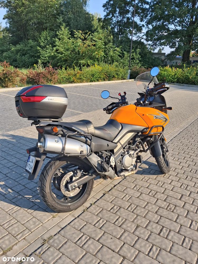 Suzuki DL - 7