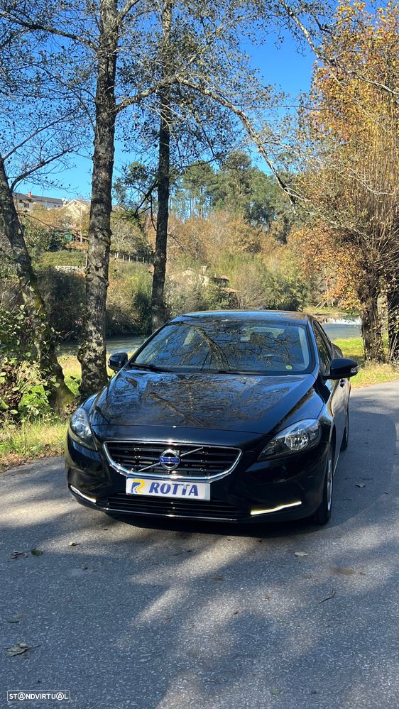 Volvo V40 D2 Kinetic - 2