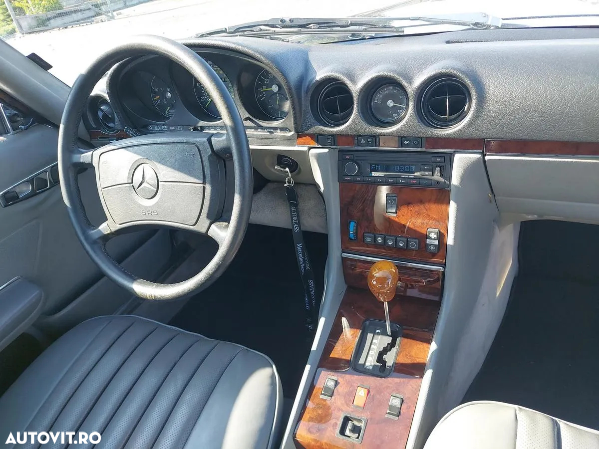 Mercedes-Benz SL - 13