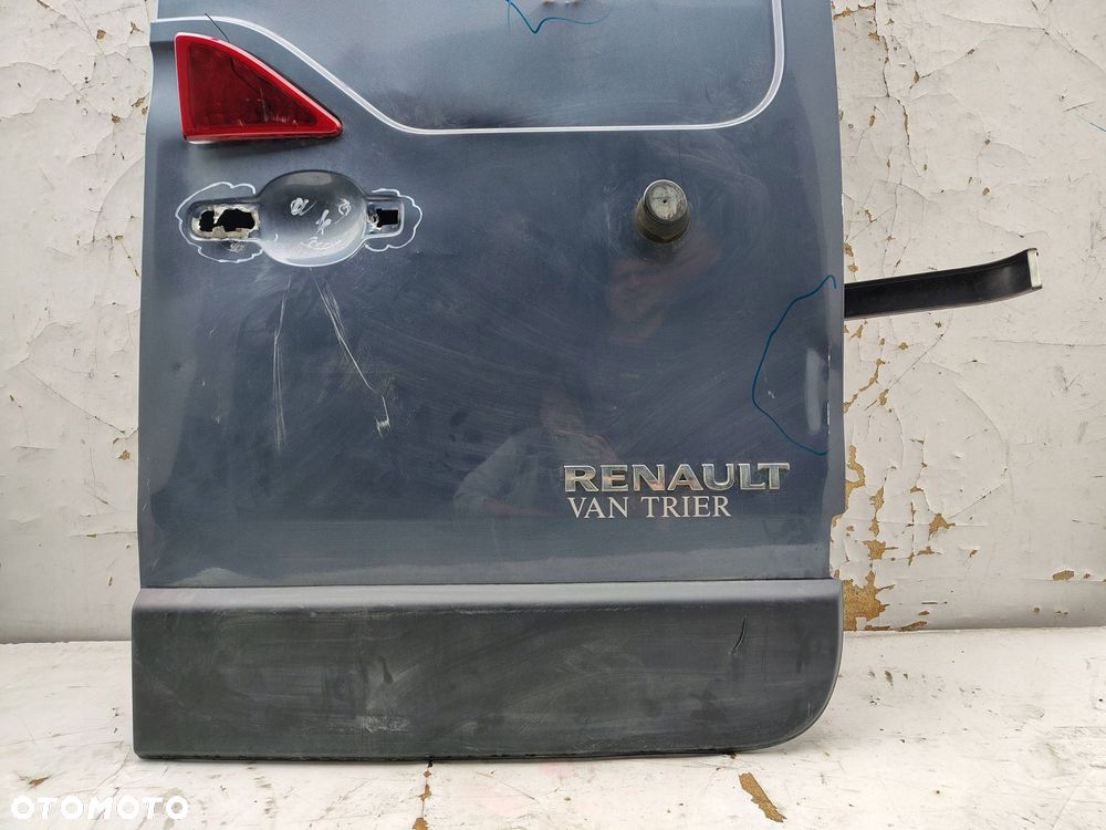 DRZWI SKRZYDEŁKOWE PRAWY TYŁ USZKODZONE RENAULT MASTER 3 III TED47 - 2