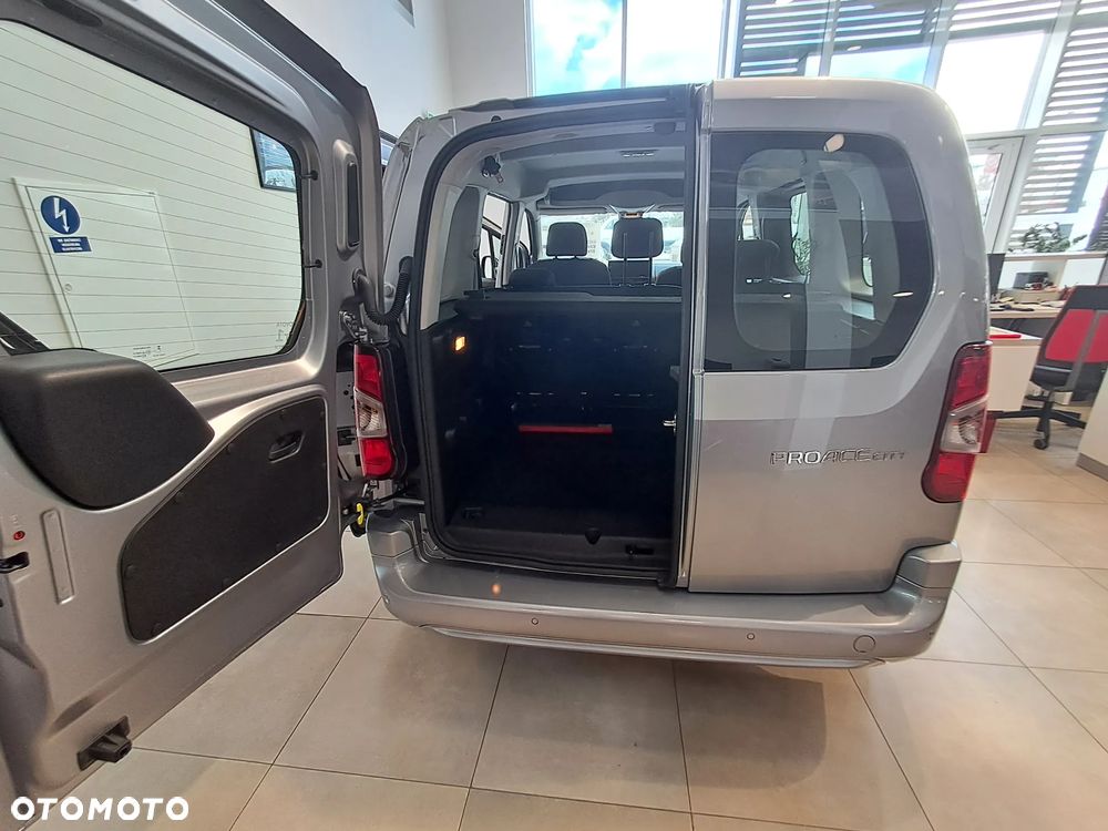 Toyota Proace City - 15
