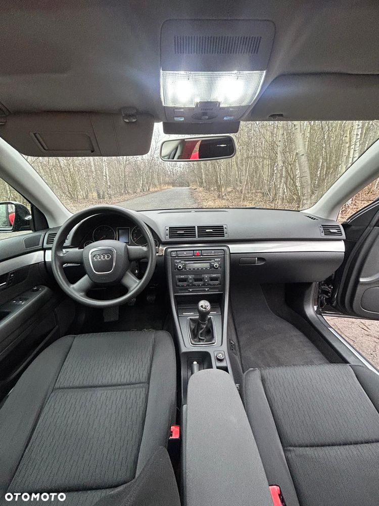 Audi A4 Limousine 2.0 TDI DPF - 10