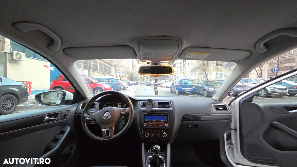 Volkswagen Jetta 1.2 TSI Comfortline - 21