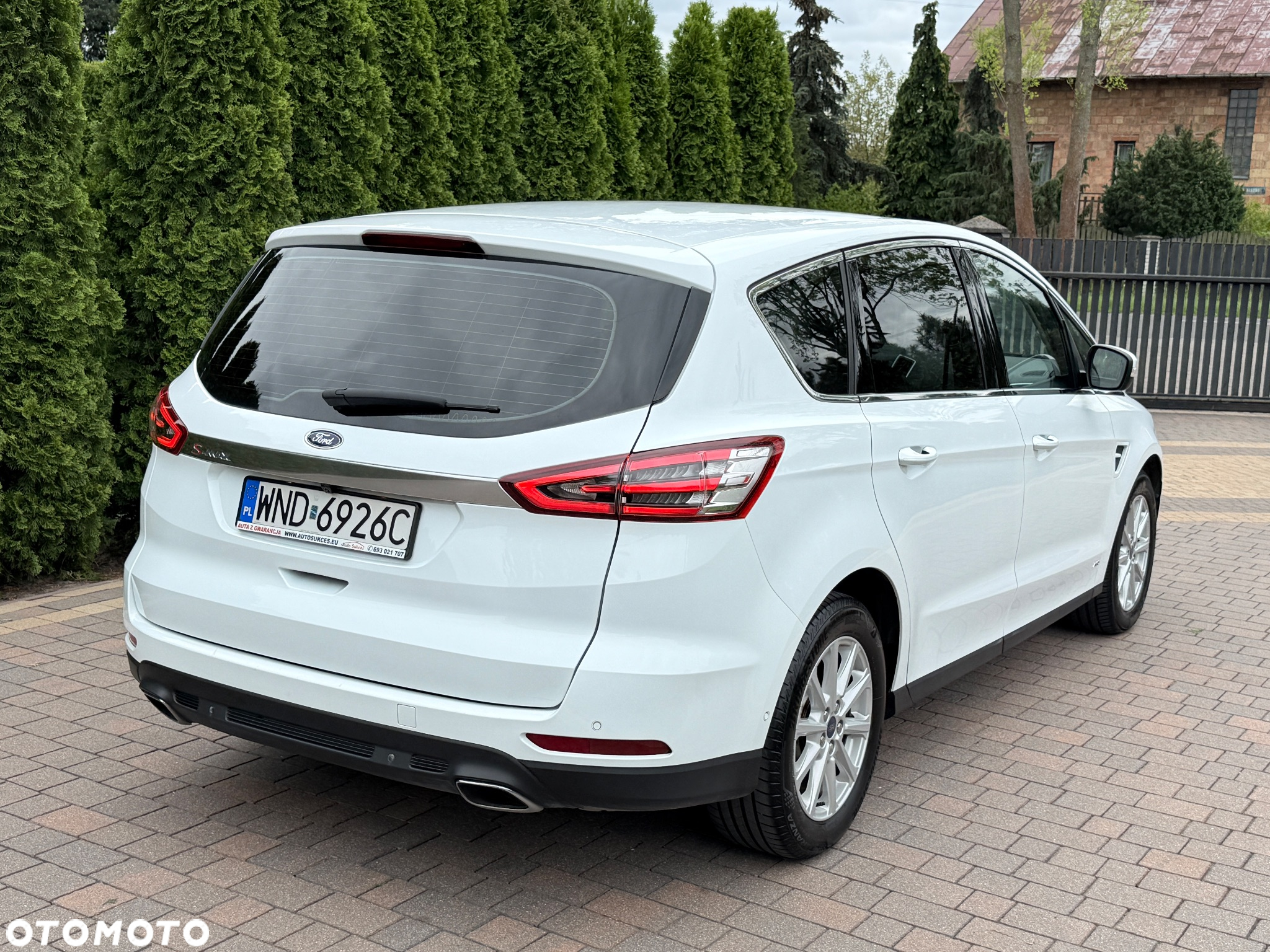 Ford S-Max 2.0 TDCi 4WD Titanium PowerShift - 33