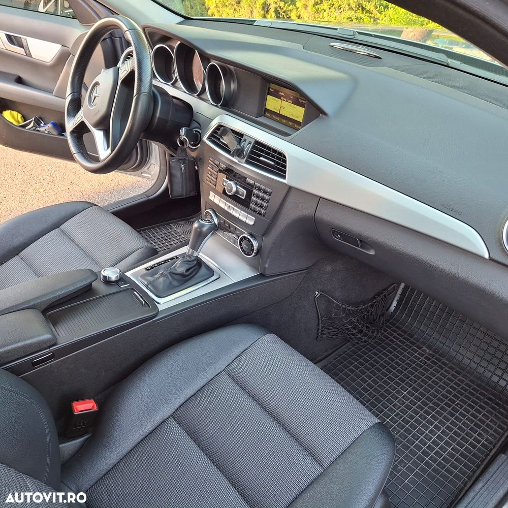 Mercedes-Benz C - 7