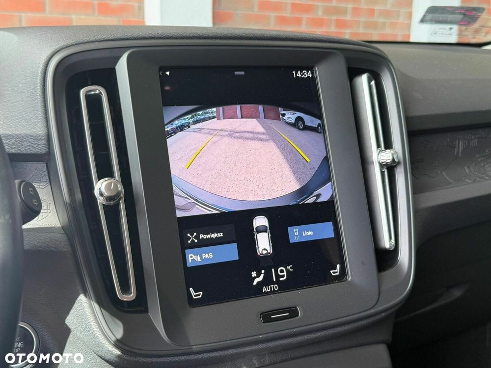 Volvo XC 40 - 20
