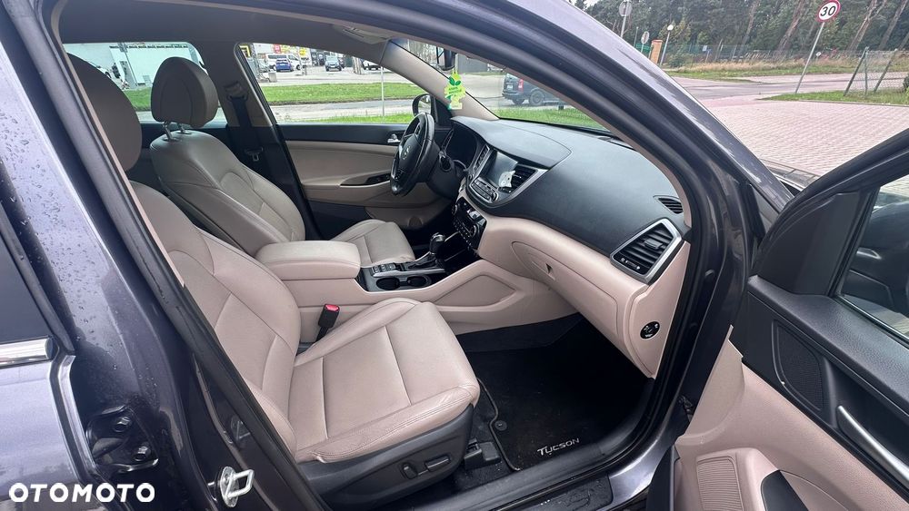 Hyundai Tucson 1.7 CRDI BlueDrive Design 2WD DCT - 10