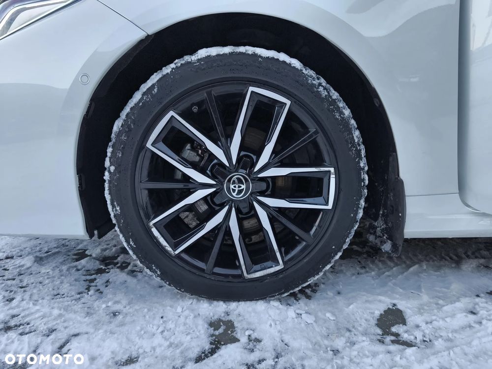 Toyota Corolla 1.8 Hybrid Executive - 17