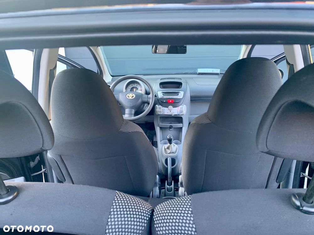 Toyota Aygo 1.0 VVT-i Sol - 10