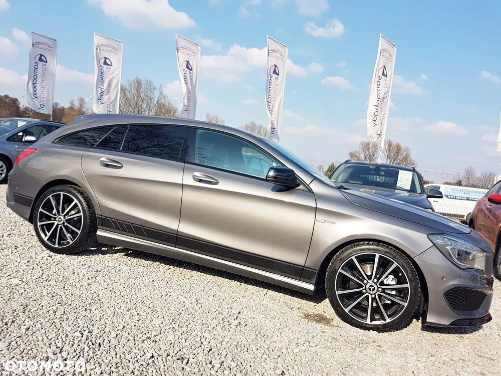 Mercedes-Benz CLA 200 7G-DCT AMG Line - 4