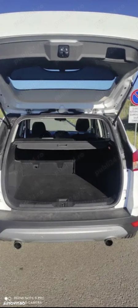 Ford Kuga 1.5 EcoBoost 2x4 Business Edition - 8