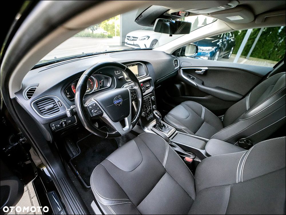 Volvo V40 - 14
