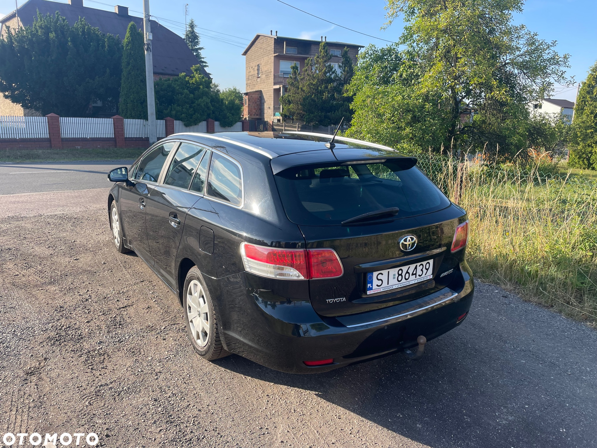 Toyota Avensis 1.6 Luna EU5 - 4