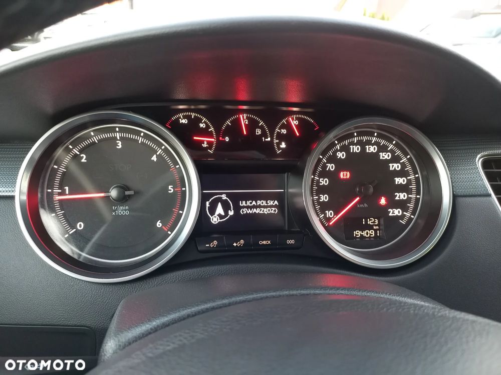 Peugeot 508 BlueHDi 150 Stop&Start Allure - 23