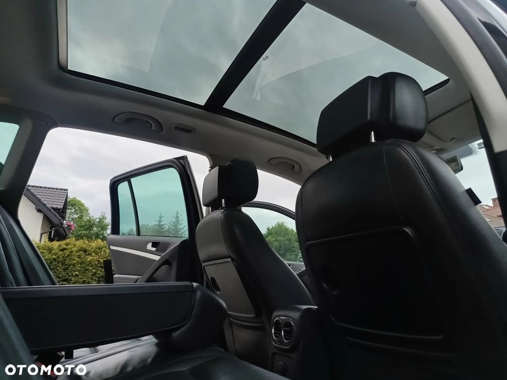 Volkswagen Tiguan 2.0 TDI DPF 4Motion BlueMotion Technology DSG Life - 24