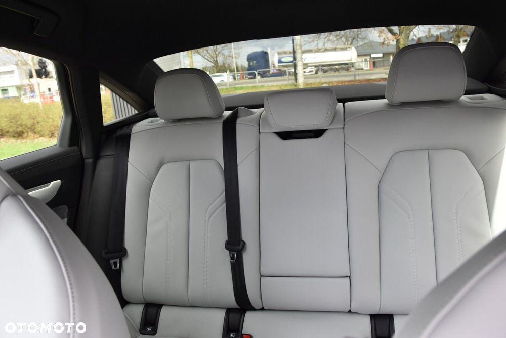 Audi A6 Limousine - 11