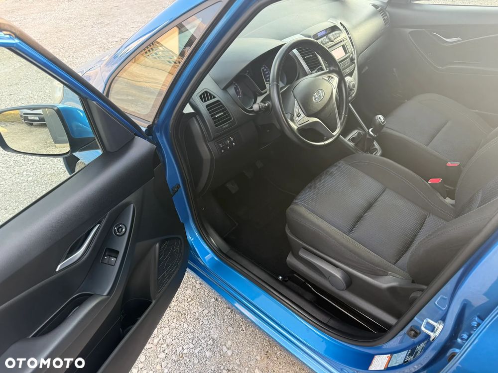 Hyundai ix20 1.4 blue Passion - 14