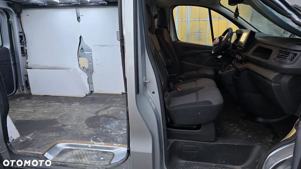 Renault Trafic - 14