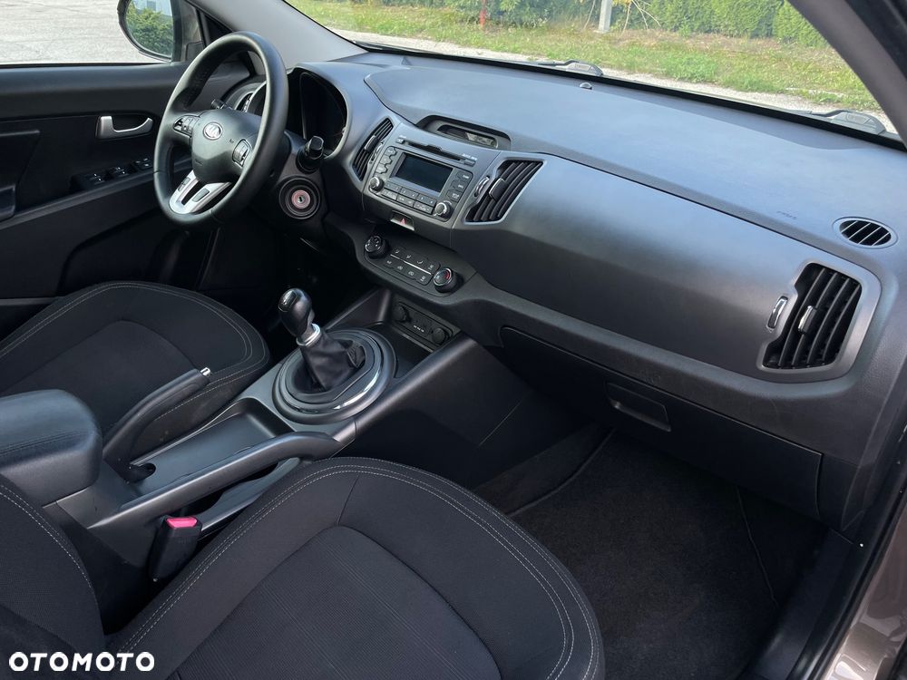 Kia Sportage - 16