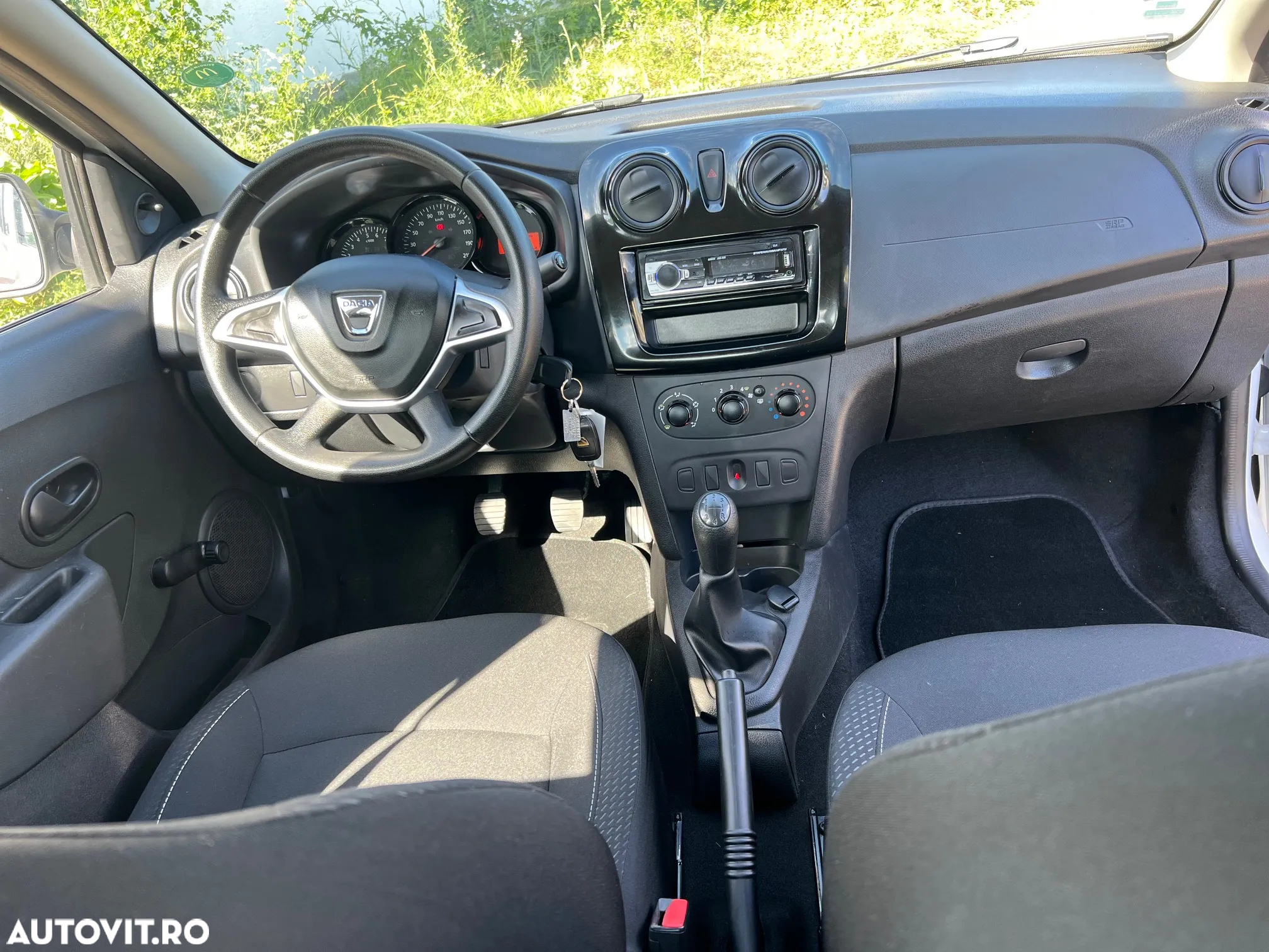 Dacia Logan - 6
