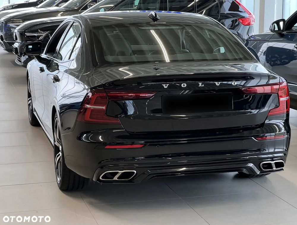 Volvo S60 B5 B R-Design - 15