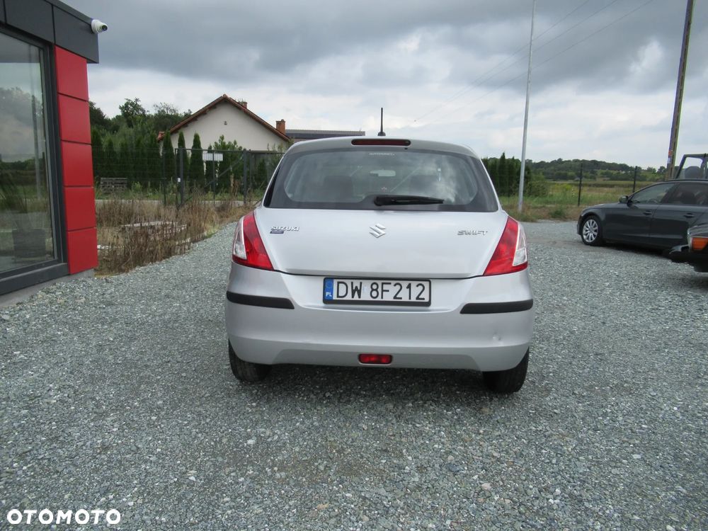 Suzuki Swift - 9