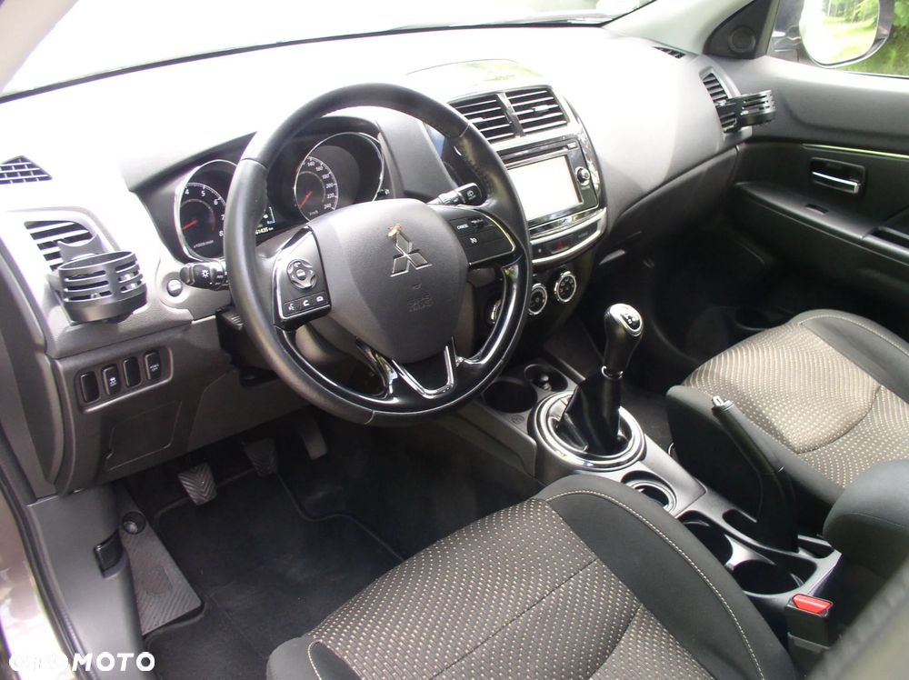 Mitsubishi ASX 1.6 2WD Diamant Edition+ - 11