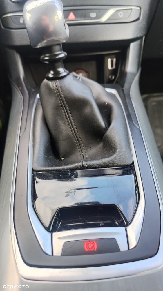 Peugeot 308 1.6 BlueHDi Active S&S - 3
