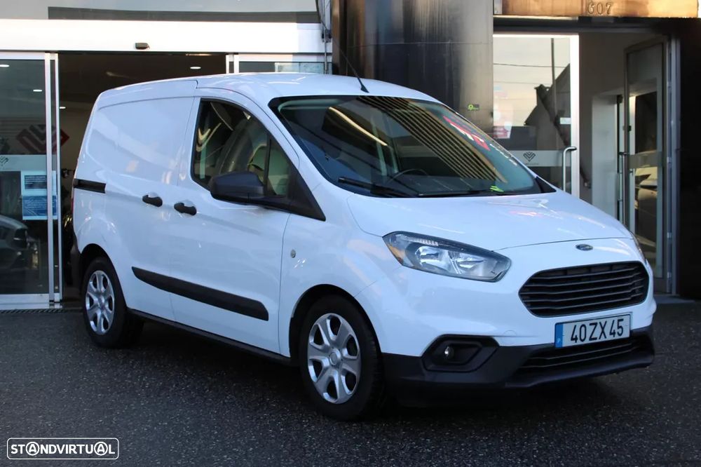 Ford transit-courier-i - 1