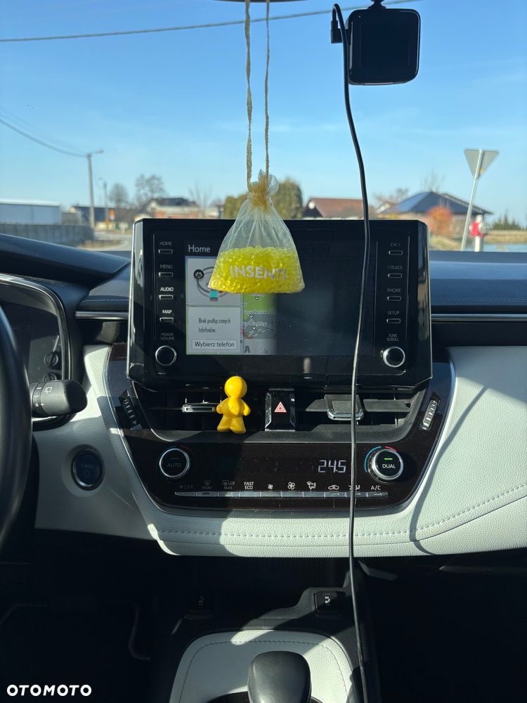 Toyota Corolla 1.8 Hybrid Selection - 10