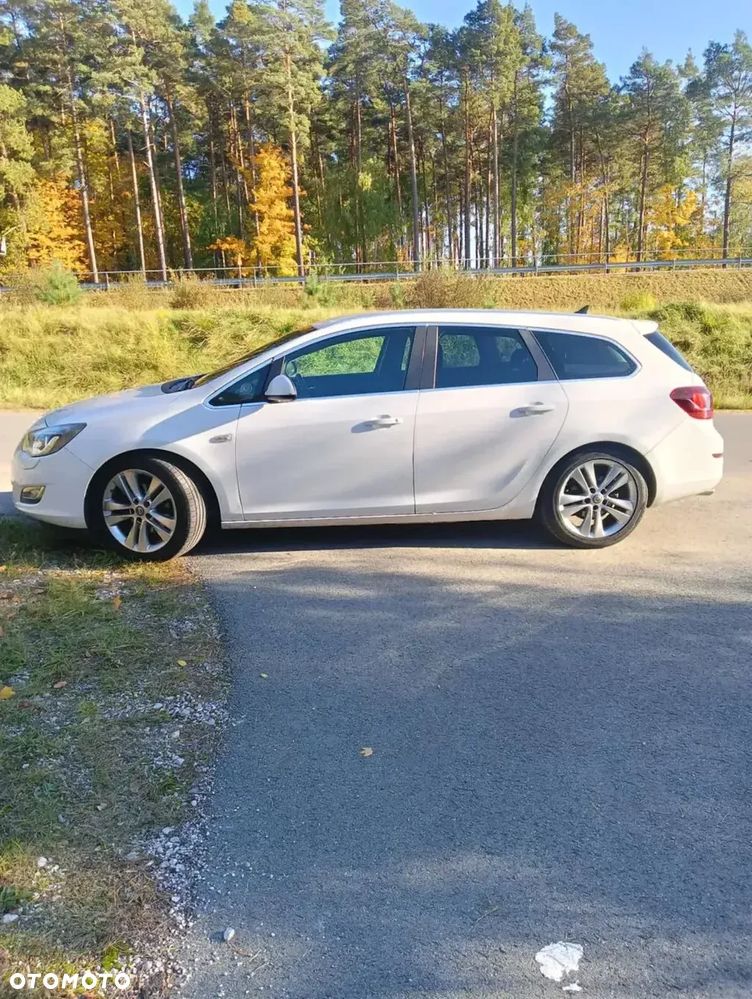Opel Astra 1.6 Turbo Sport - 3