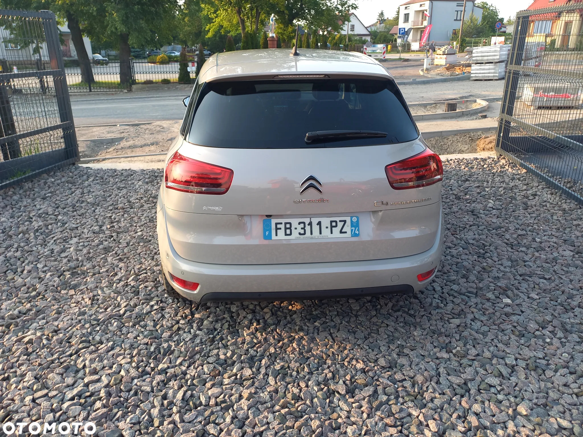 Citroën C4 SpaceTourer 1.2 PureTech Shine S&S - 11