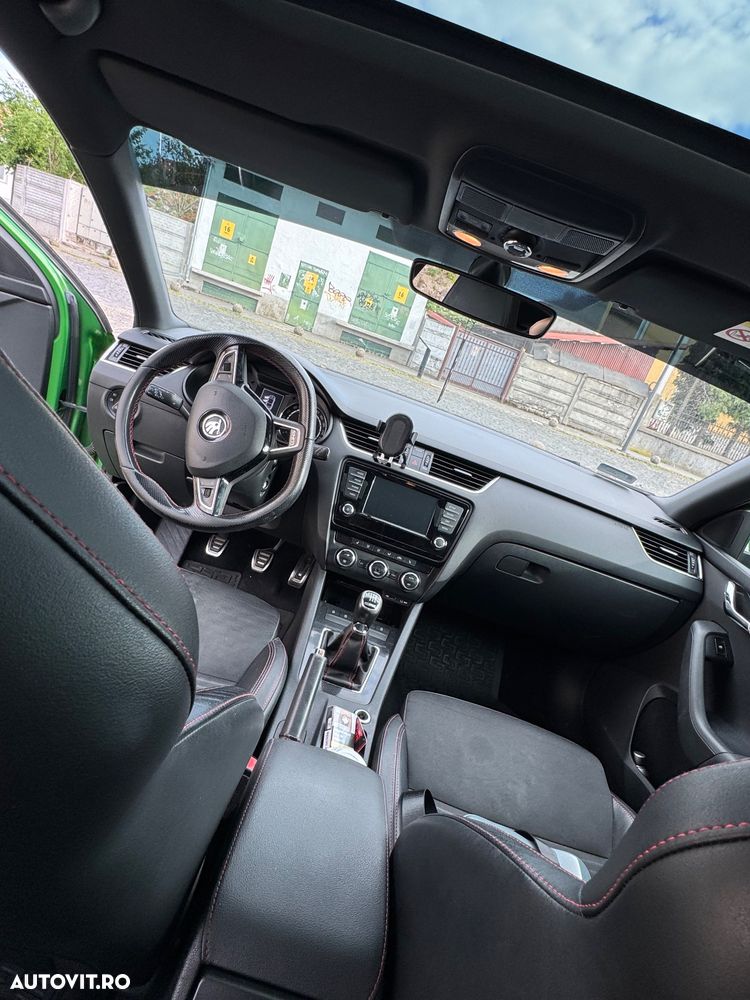 Skoda Octavia 2.0 TSI RS - 14