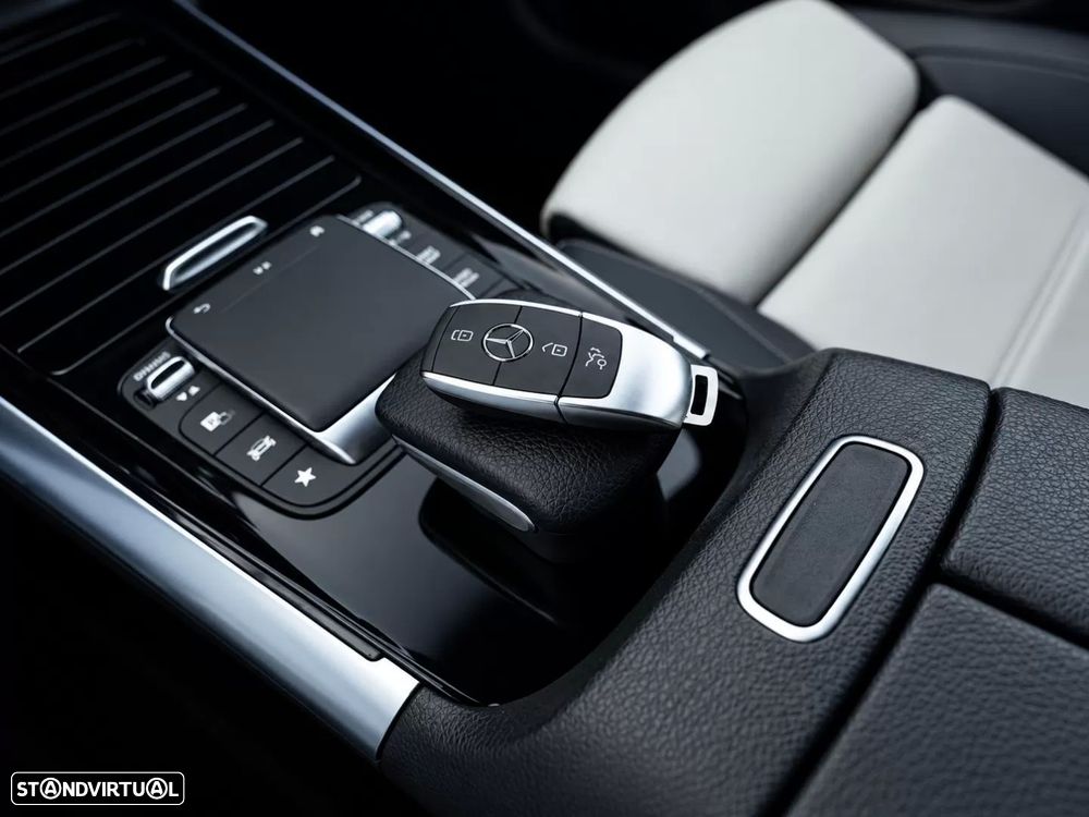 Mercedes-Benz B 250 e AMG Line - 19