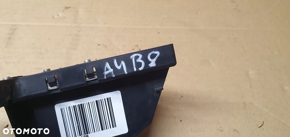 Klema plusowa pirotechniczna bezpiecznik Audi A4 B8 B0101179 - 9